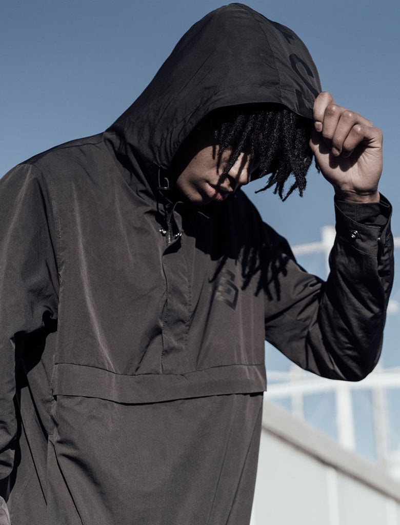 St Chalons Pullover Windbreaker Jacket in Black - Saint & Sinner