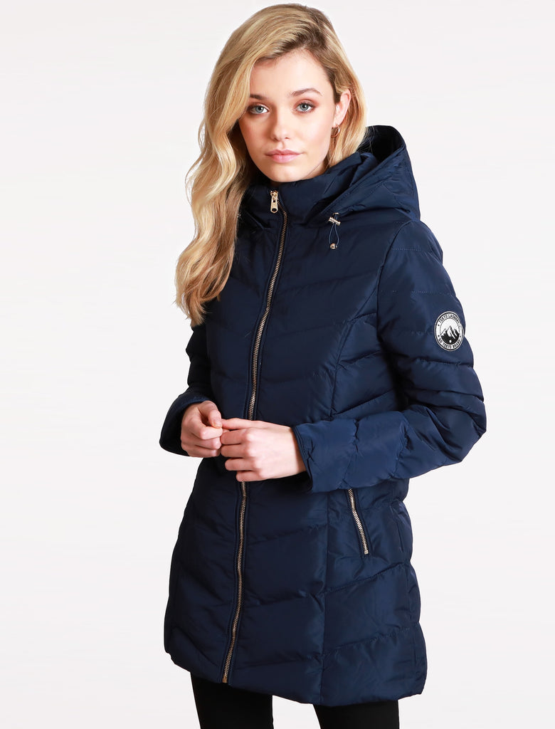 Safflower 2 Longline Quilted Puffer Coat with Hood In Black - Tokyo La –  Tokyo Laundry
