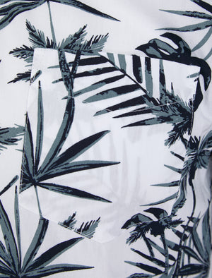 Fortuna Palm Leaf Print Short Sleeve Cotton Poplin Hawaiian Shirt in Bright White - Tokyo Laundry