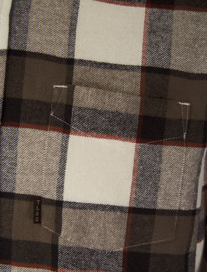 Skilak Yarn Dyed Checked Cotton Flannel Shirt in Walnut - Tokyo Laundry