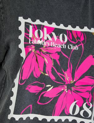Poster Graphic Motif Cotton Jersey Crew Neck Acid Wash T-Shirt in Charcoal - Tokyo Laundry