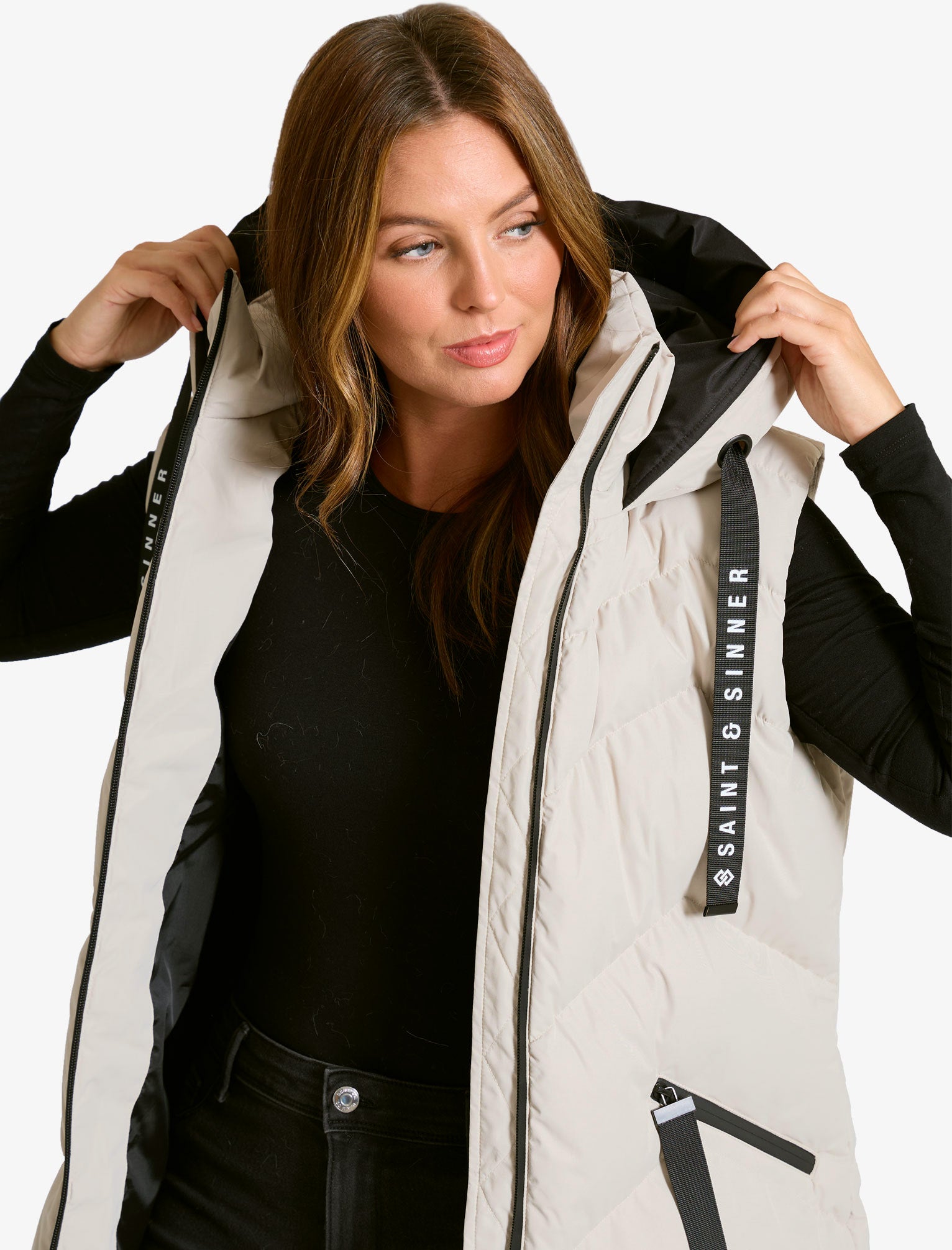 Newby Hooded Longline Quilted Gilet Bodywarmer in Oyster - Saint