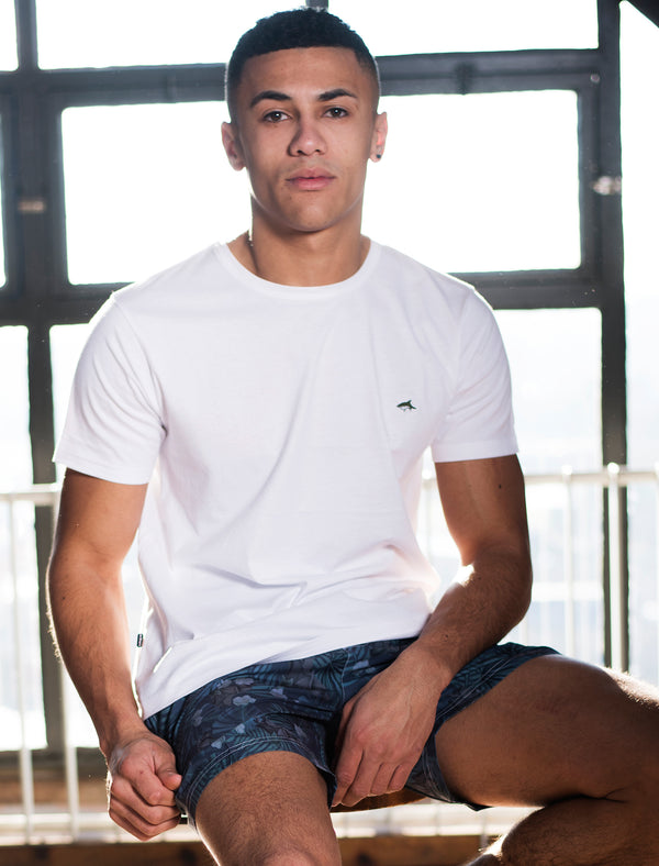 Bridstow Basic Crew Neck Tee in White - Le Shark