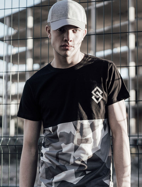 St Arnold Camo Print Lower Panel T-Shirt in Jet Black - Saint & Sinner