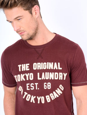 Alabama Cove Motif T-Shirt with Crew Neckline in Wine Tasting - Tokyo Laundry