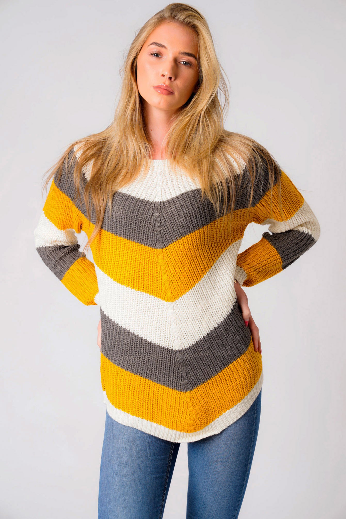 Sena Chevron Colour Block Knitted Jumper in Ivory Old Gold