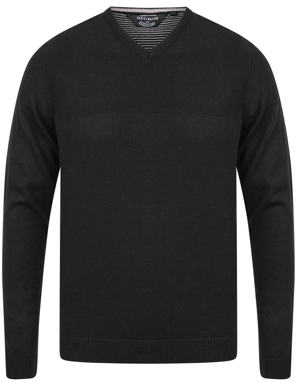 Bolington Basic V Neck Knitted Jumper in Black - Kensington Eastside