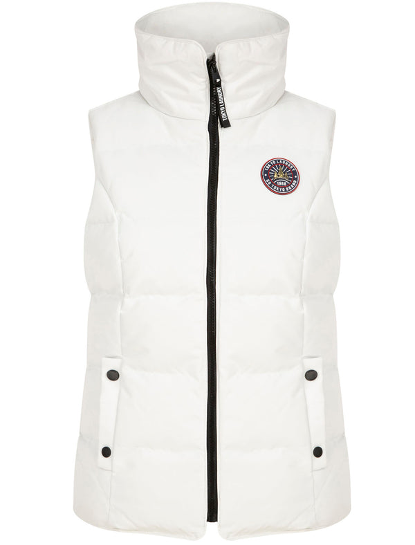 Dee Funnel Neck Quilted Puffer Gilet With Badge in White - Tokyo Laundry