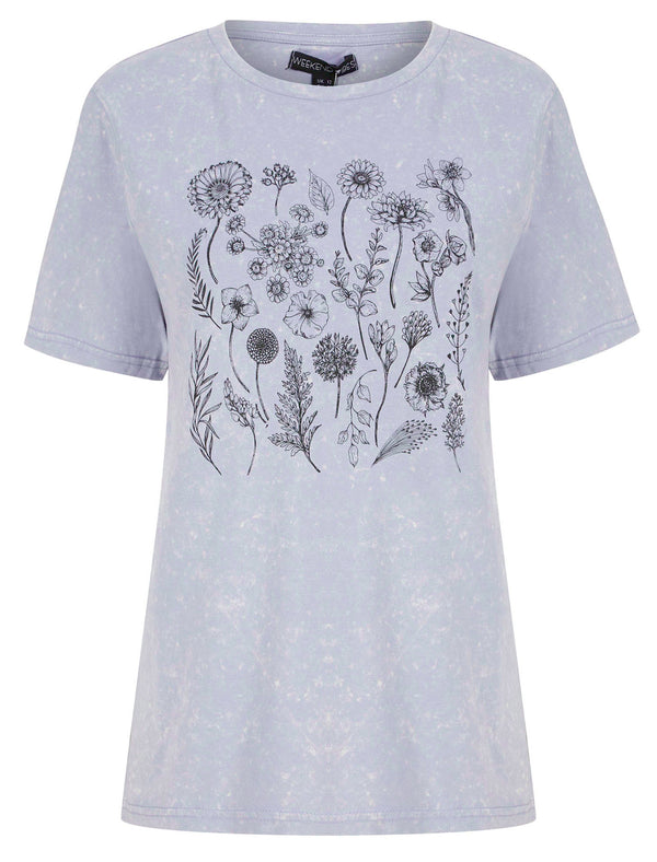 Bloom Motif Acid Wash Cotton T-Shirt in Aleutian Blue - Weekend Vibes