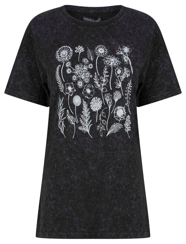 Bloom Motif Acid Wash Cotton T-Shirt in Jet Black - Weekend Vibes