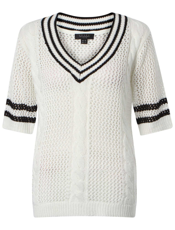 Amara Reya Coltsfoot Black jumper