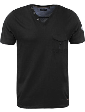 Gregor V Neck  T-Shirt with Chest Pocket in Black