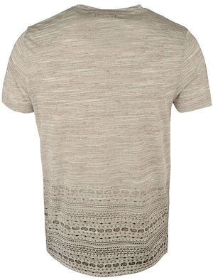 Noble Crew Neck T-Shirt With Faded Paisley Print in Grey