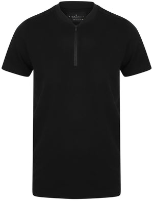 Legge Textured Cotton T-Shirt with Zip Up Neckline In Black - Dissident