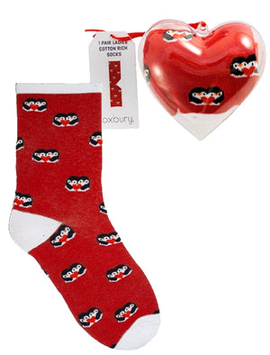 Ivy Ladies Cotton Rich Penguin Novelty Socks In A Bauble in Red