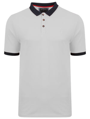 Geary Piqué Polo Shirt In Optic White - Kensington Eastside