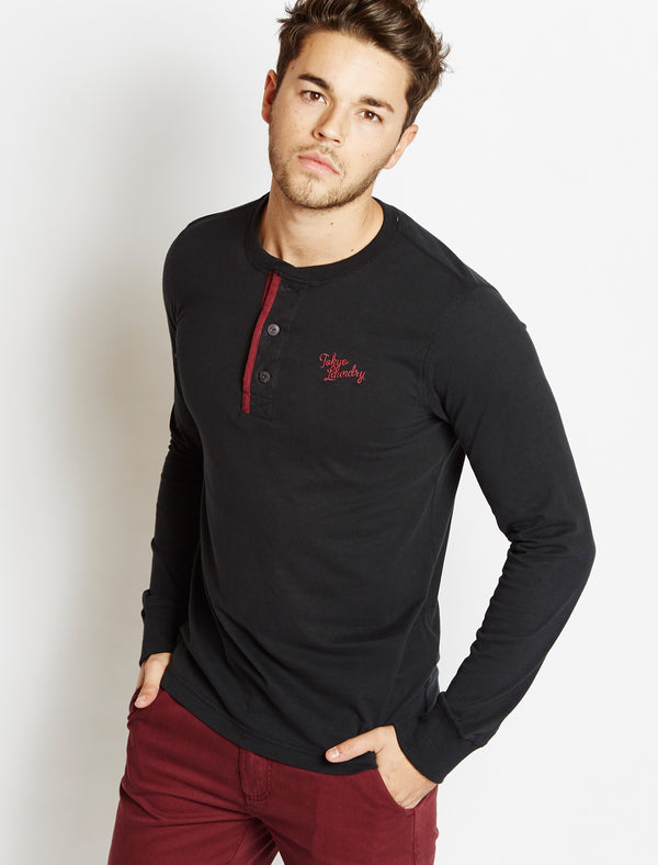 Tokyo Laundry Eskimo Cove black henley top