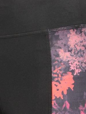 Bonnie Workout Capri Leggings in Black / Floral Print - Tokyo Laundry Active