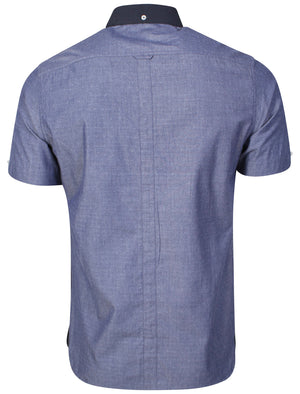 Lisandro shirt in Blue Chambray Dobby - Tokyo Laundry
